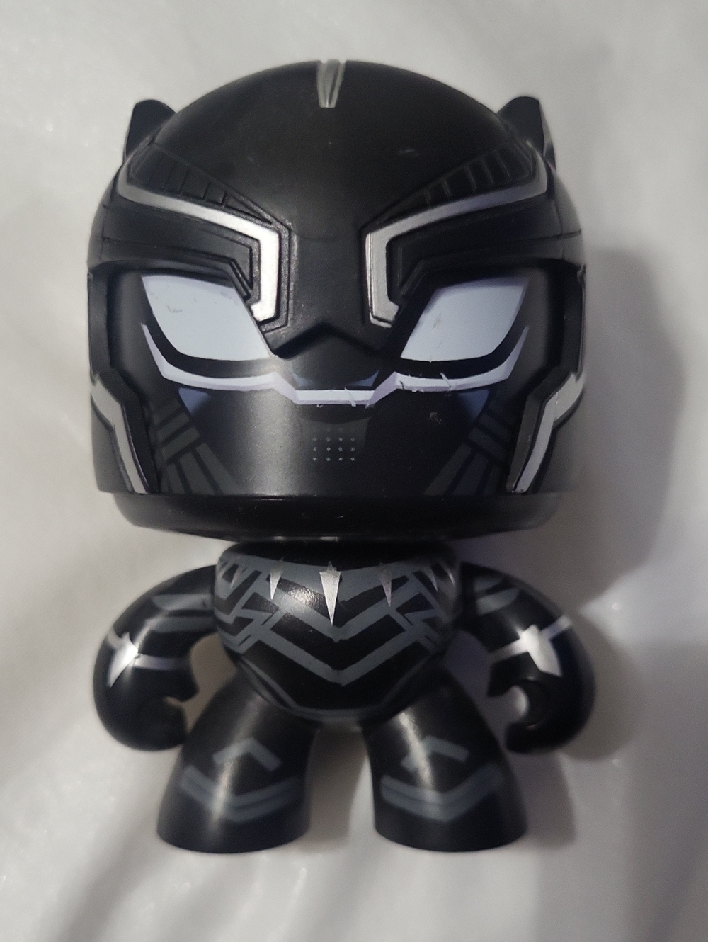 Marvel Black Panther Black and Silver Stylized Figure